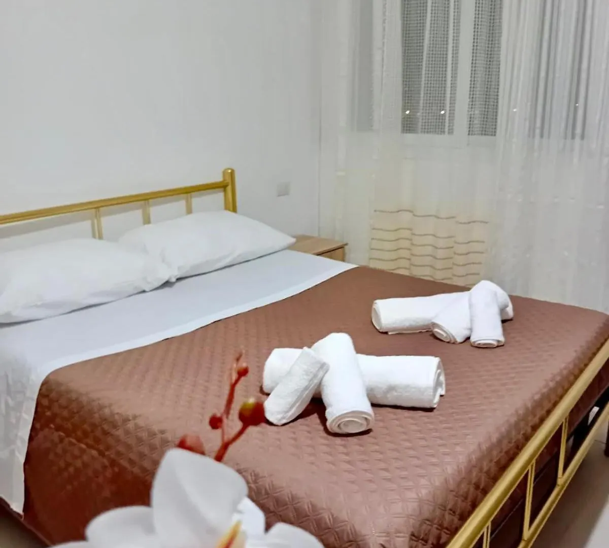 Vlore White Orchid Apartment